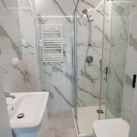 Orkan Rooms&restaurant فندق مبيت وإفطار