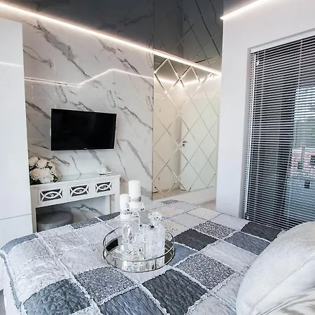 Orkan Rooms&restaurant B&B 3*