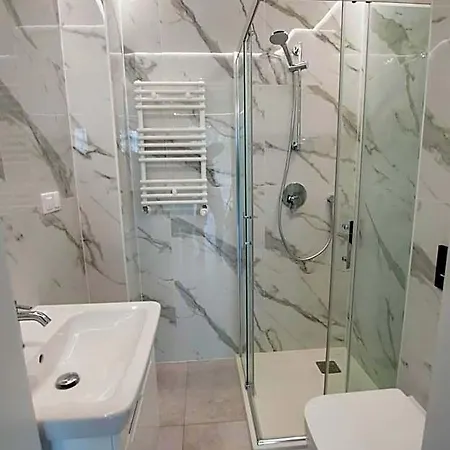 فندق مبيت وإفطار Orkan Rooms&restaurant ميلنو
